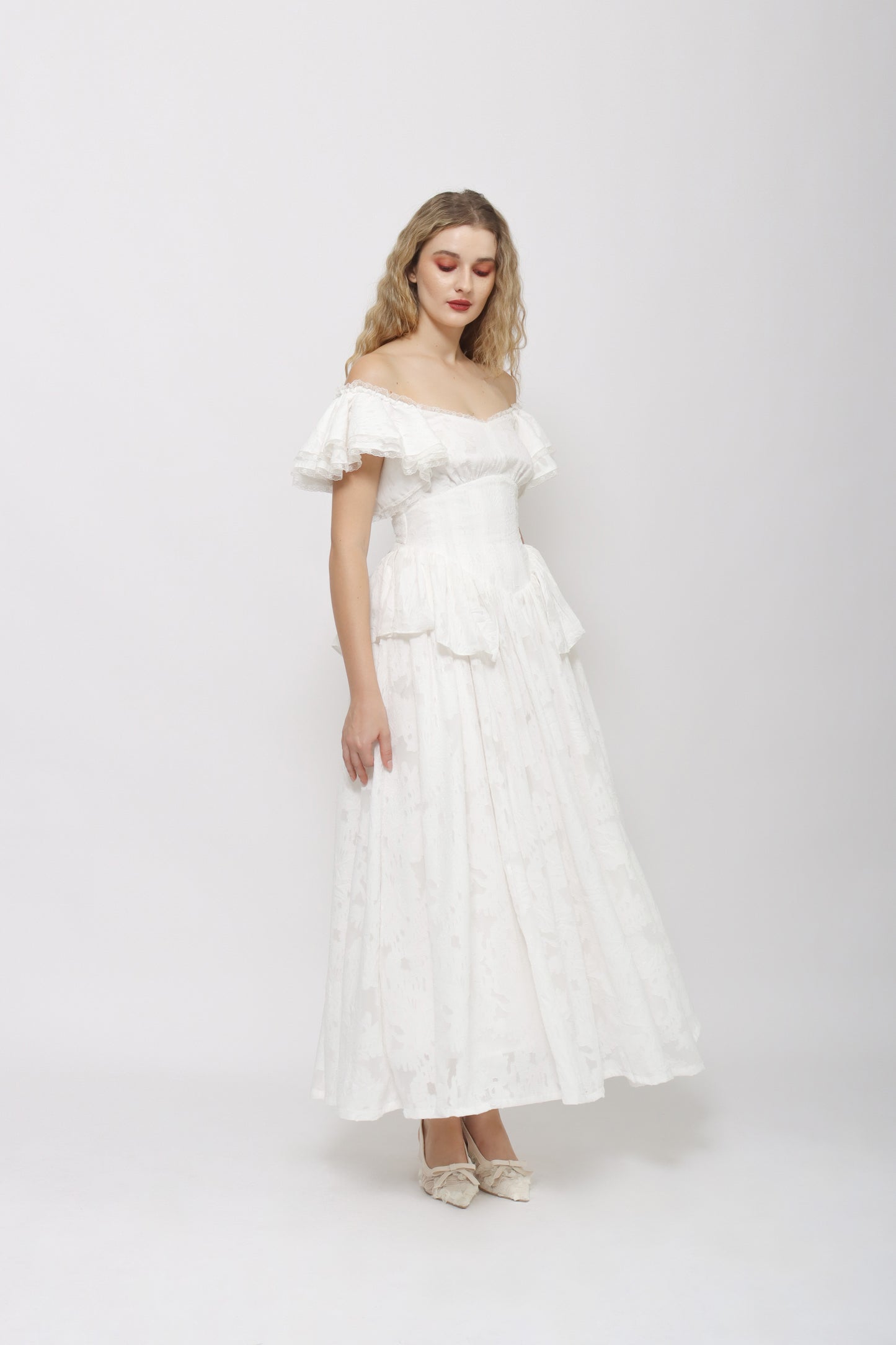 Starry - Georgiana Dress in White [PRE-ORDER]