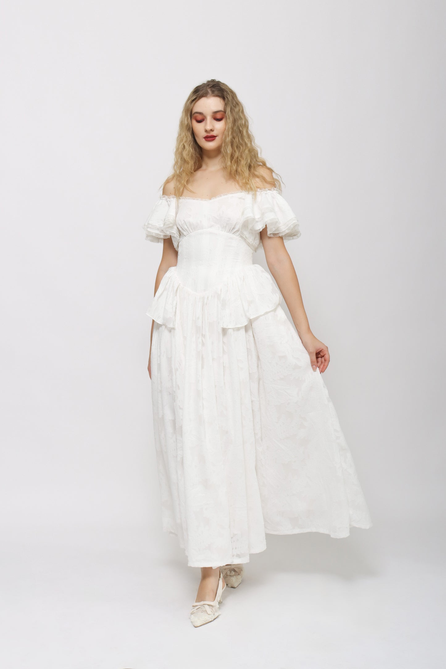 Starry - Georgiana Dress in White [PRE-ORDER]