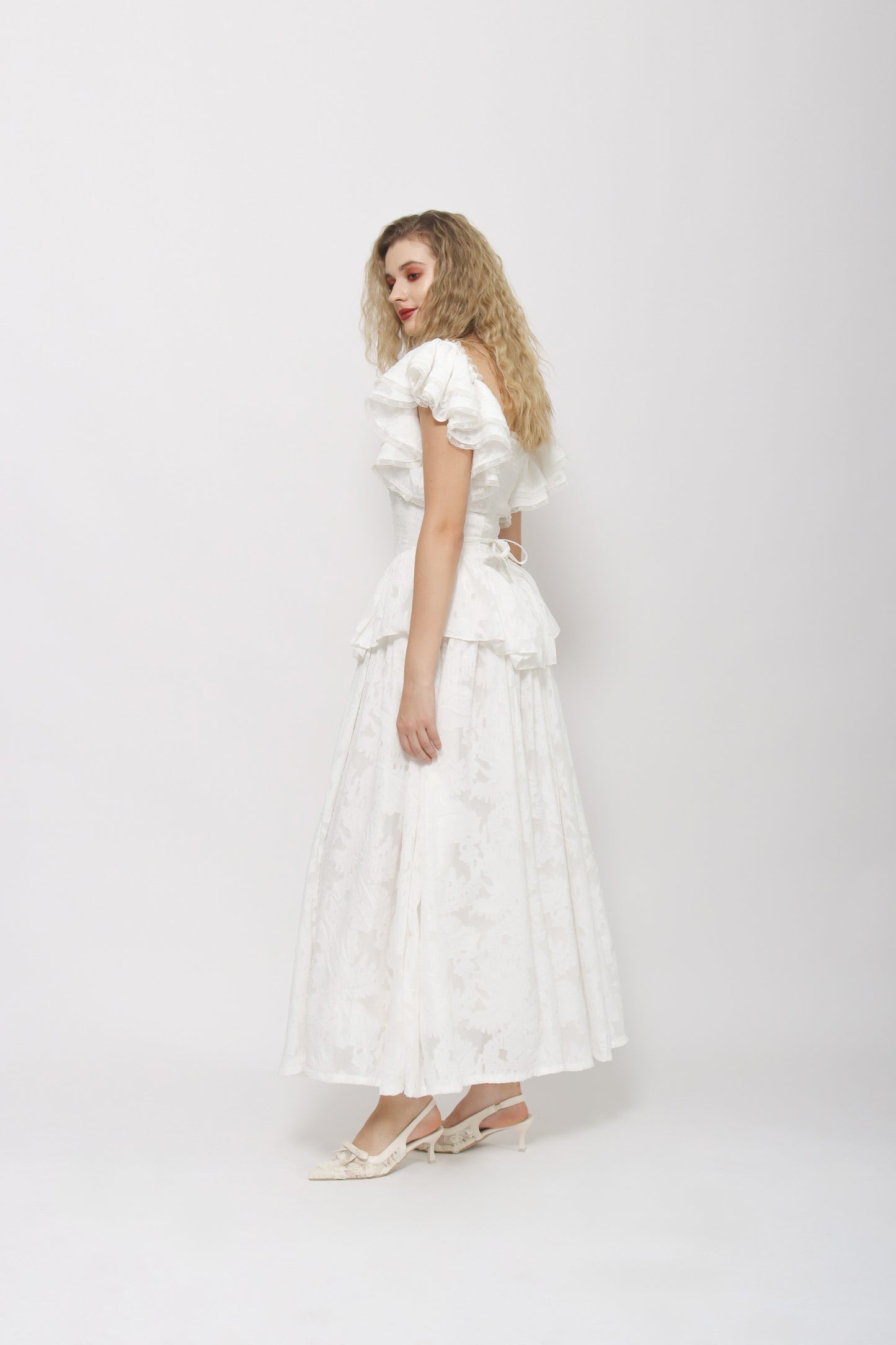 Starry - Georgiana Dress in White [PRE-ORDER]