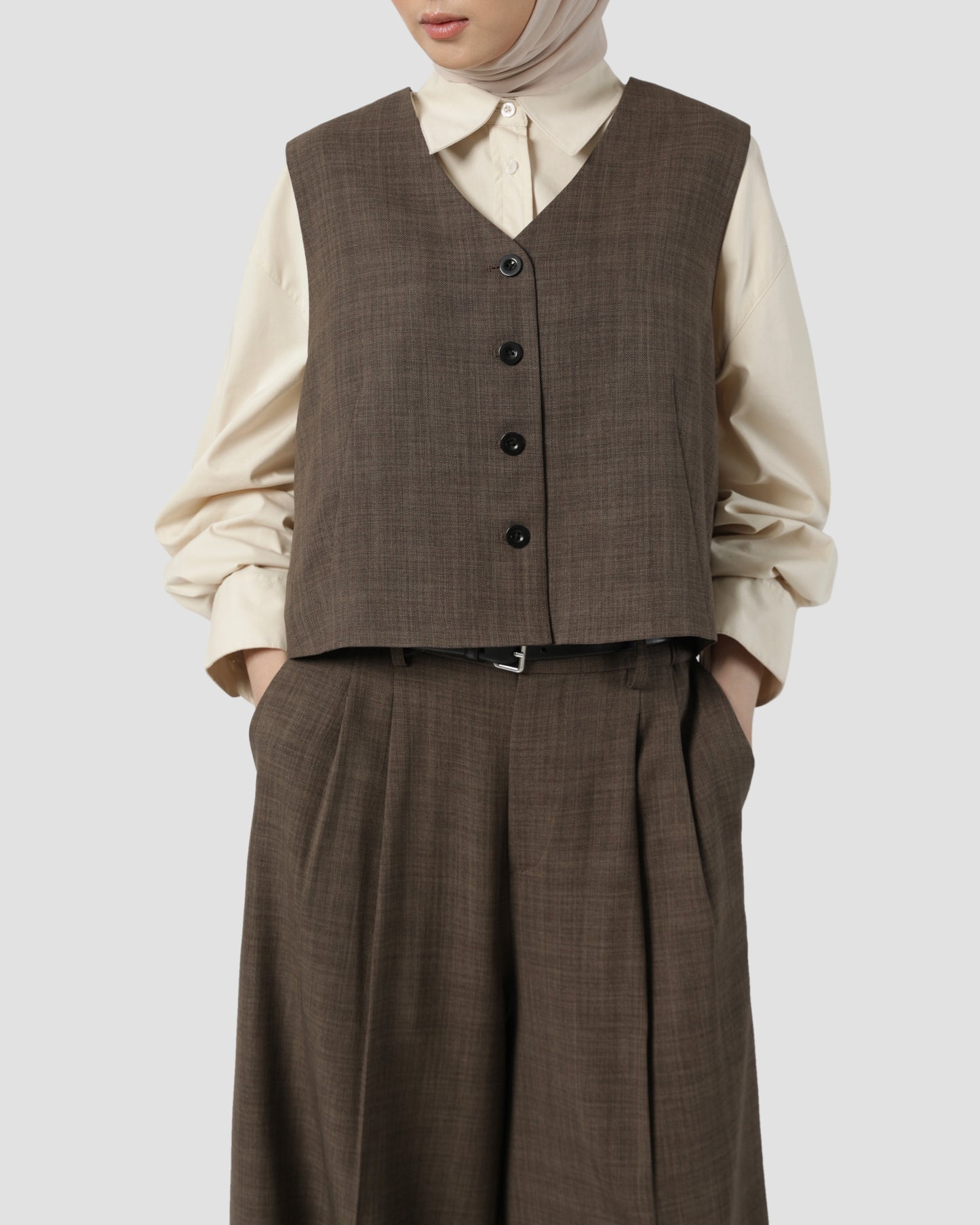 Sabamodest - Cropped Vest [PRE-ORDER]