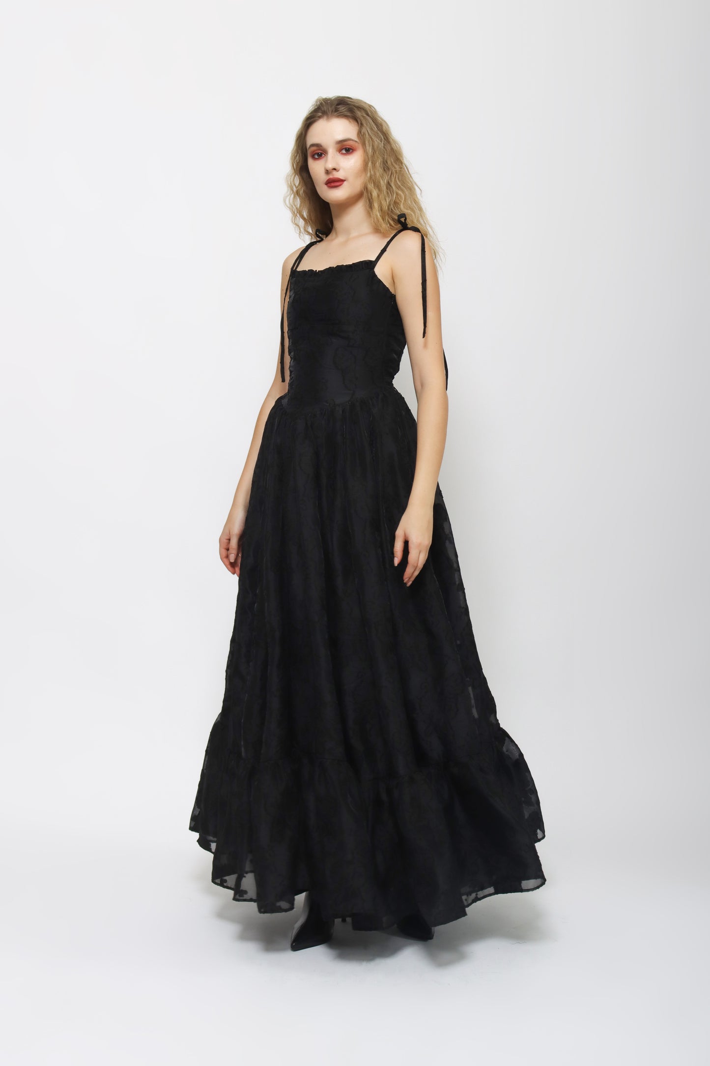 Starry - Averelle Dress [PRE-ORDER]