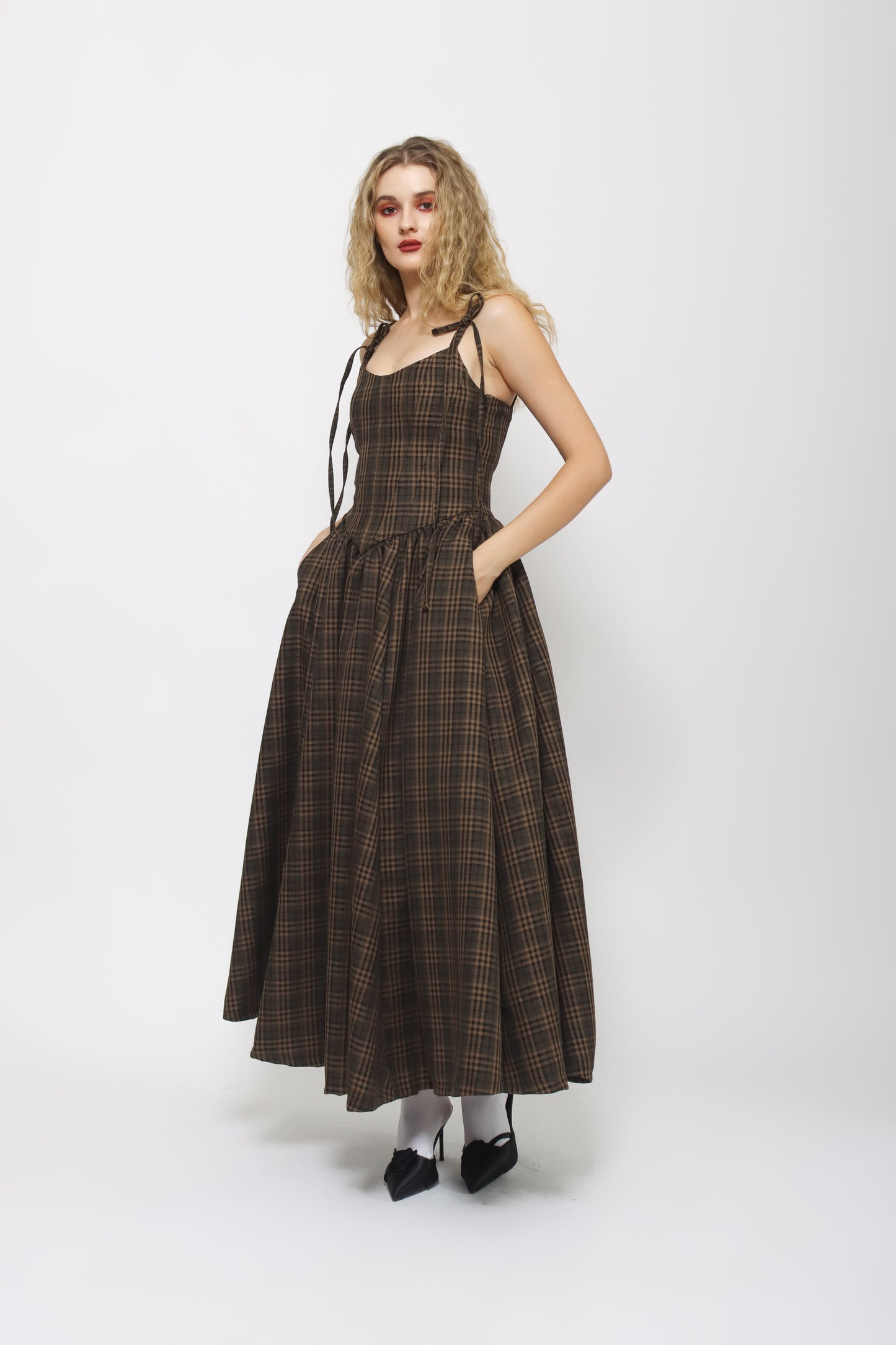 Starry - Vessara Dress in Brown Plaid [PRE-ORDER]
