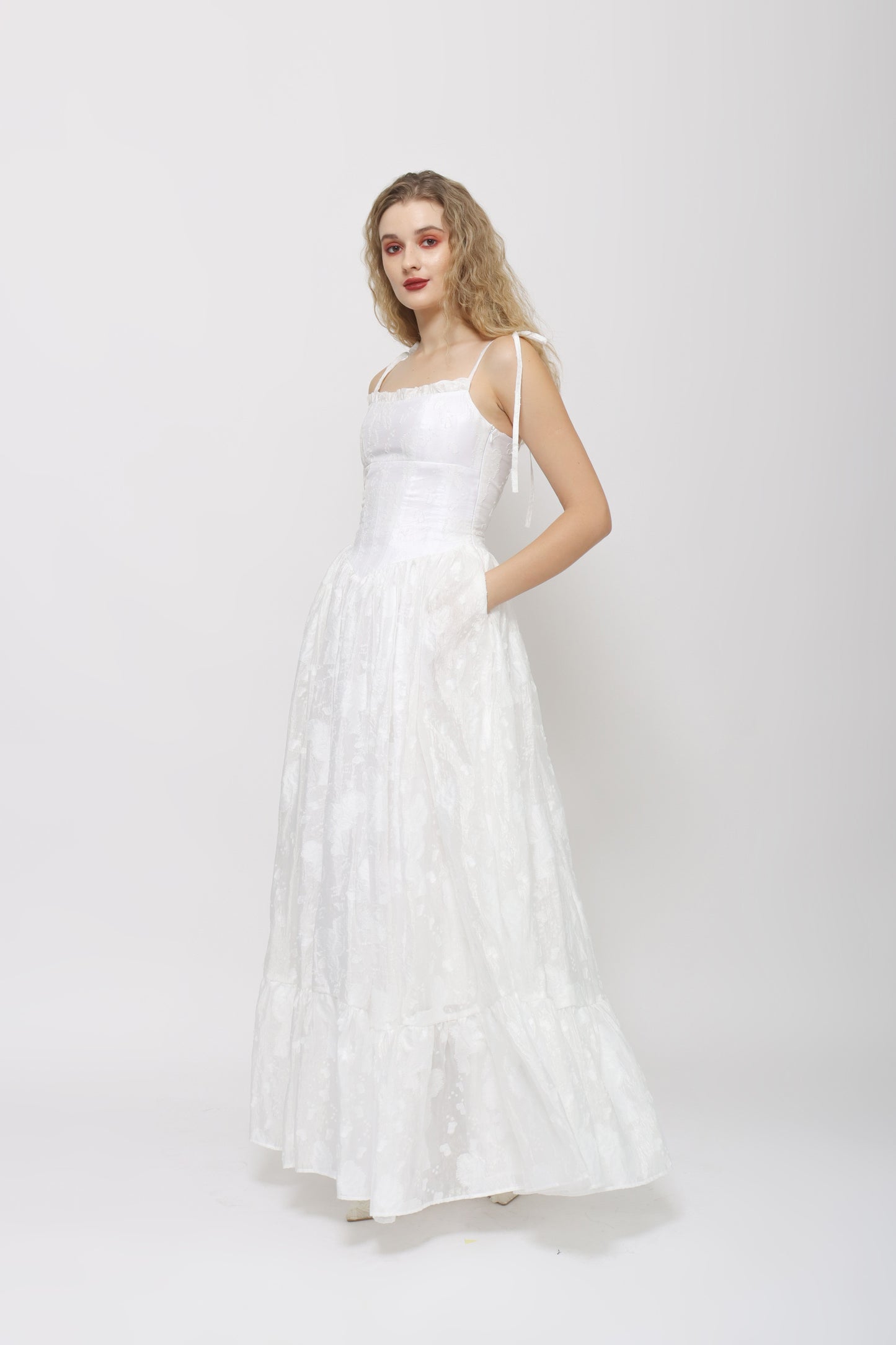 Starry - Averelle Dress [PRE-ORDER]