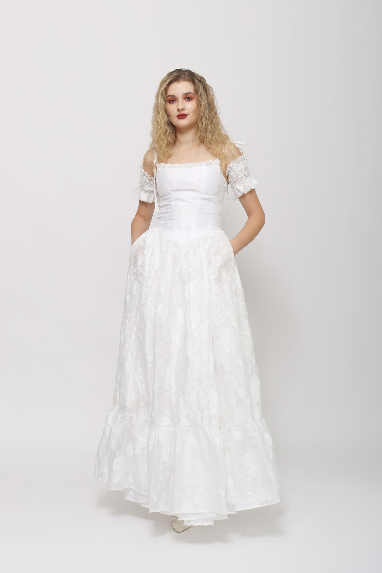 Starry - Averelle Dress [PRE-ORDER]