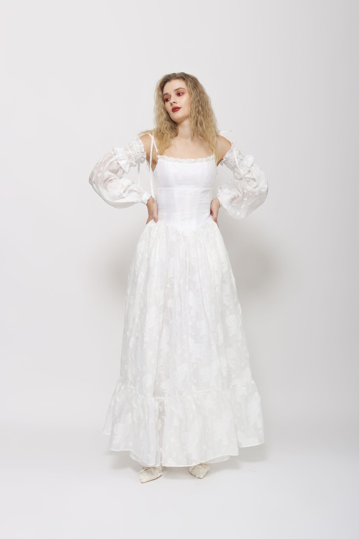 Starry - Averelle Dress [PRE-ORDER]