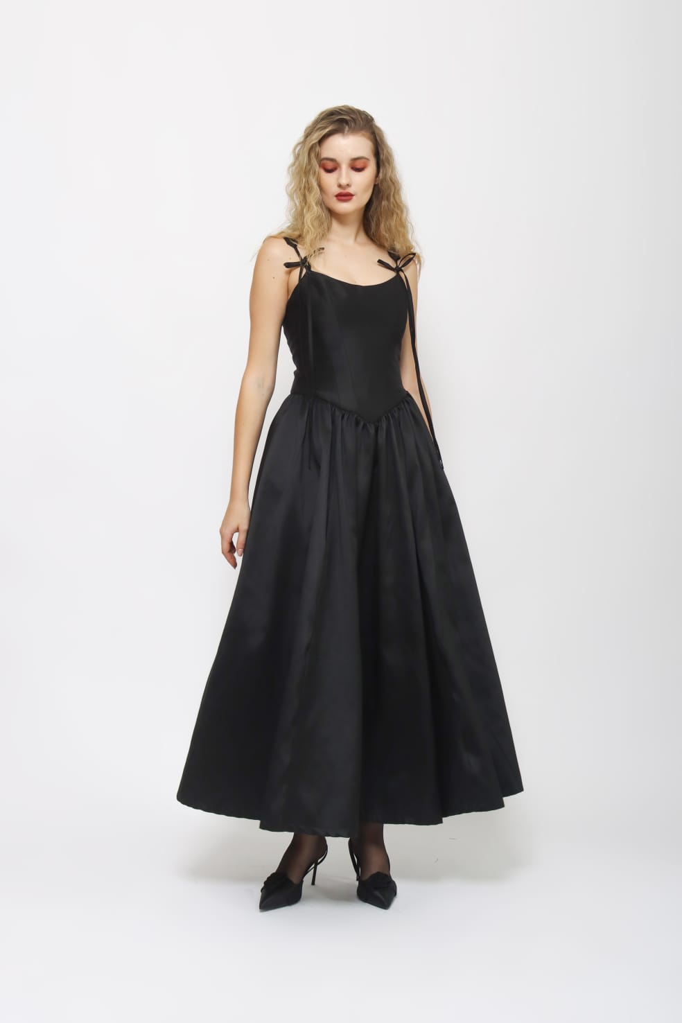 Starry - Vessara Dress in Black [PRE-ORDER]