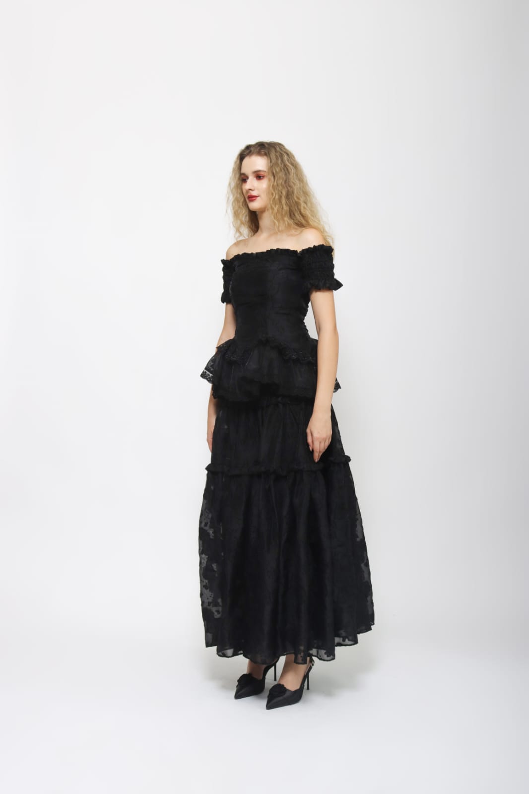 Starry - Lunaria Blouse in Black [PRE-ORDER]