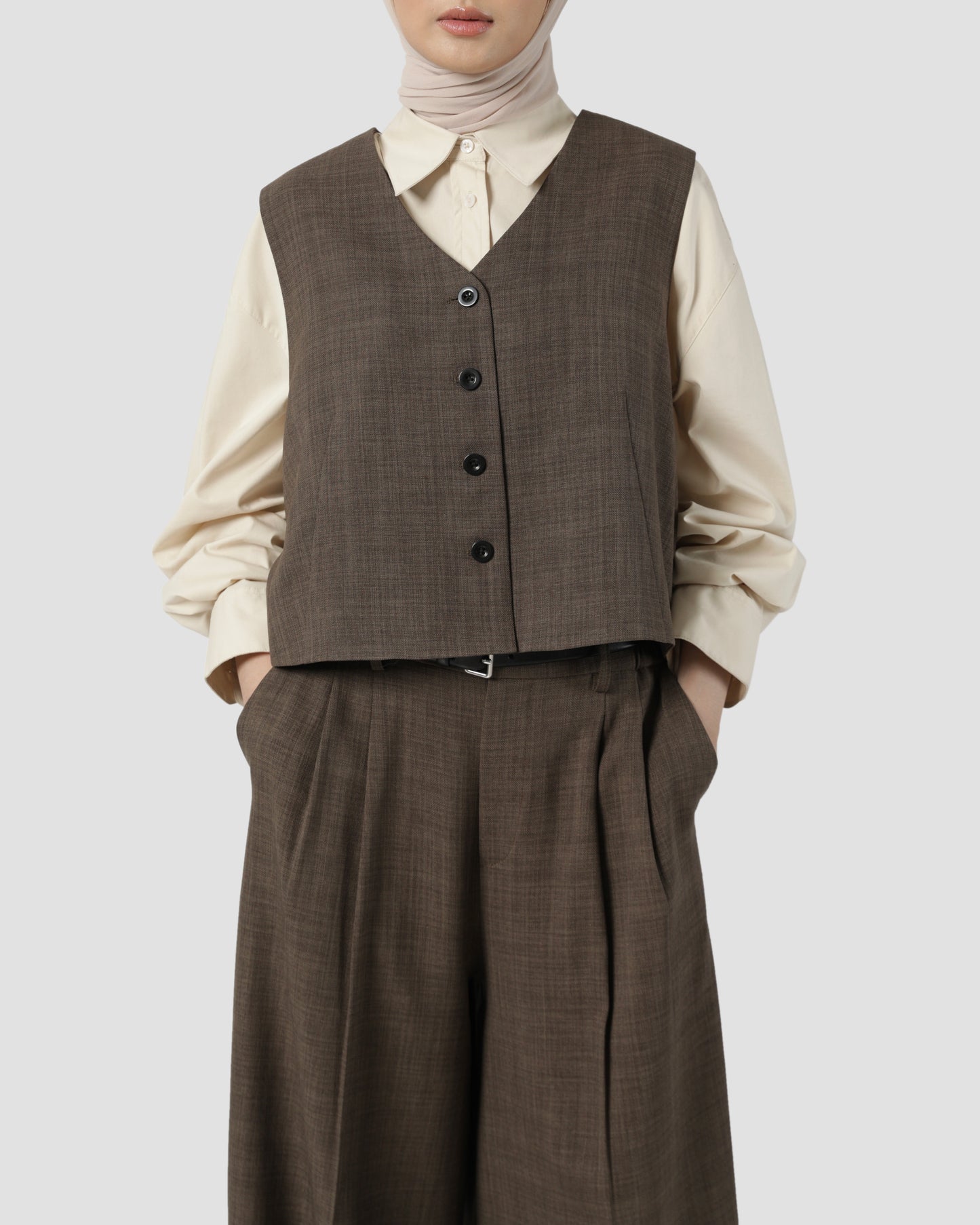 Sabamodest - Cropped Vest [PRE-ORDER]